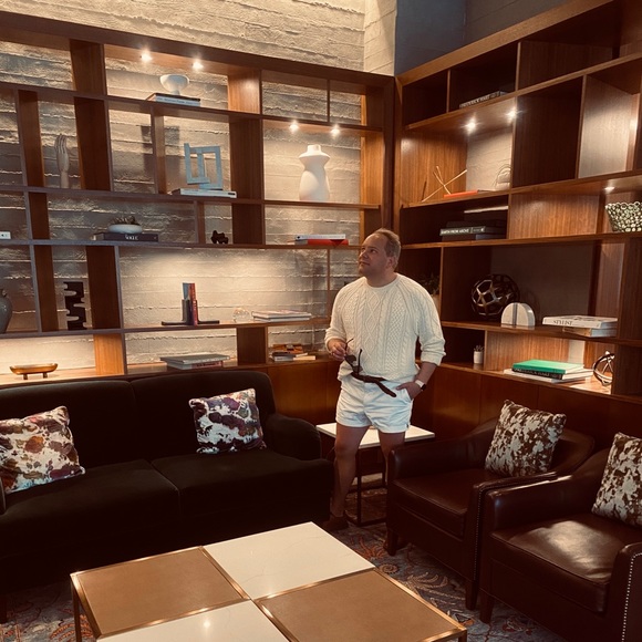 📷 Instagram: @drewtaylor - Picture 11 of 15